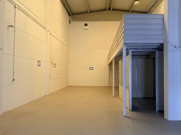 Nave Industrial en Alcorcón - Foto 4