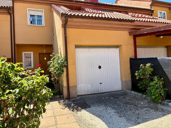 Chalet adosado en Calle del Telégrafo, 23, Zona Iglesia - Estación, Zona Iglesia - Estación - Foto 3