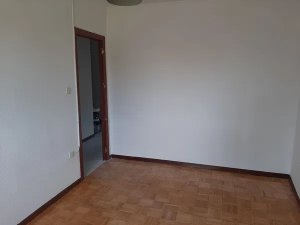 Piso en calle Juan Antonio Álvarez Rabanal, 86 - Foto 4