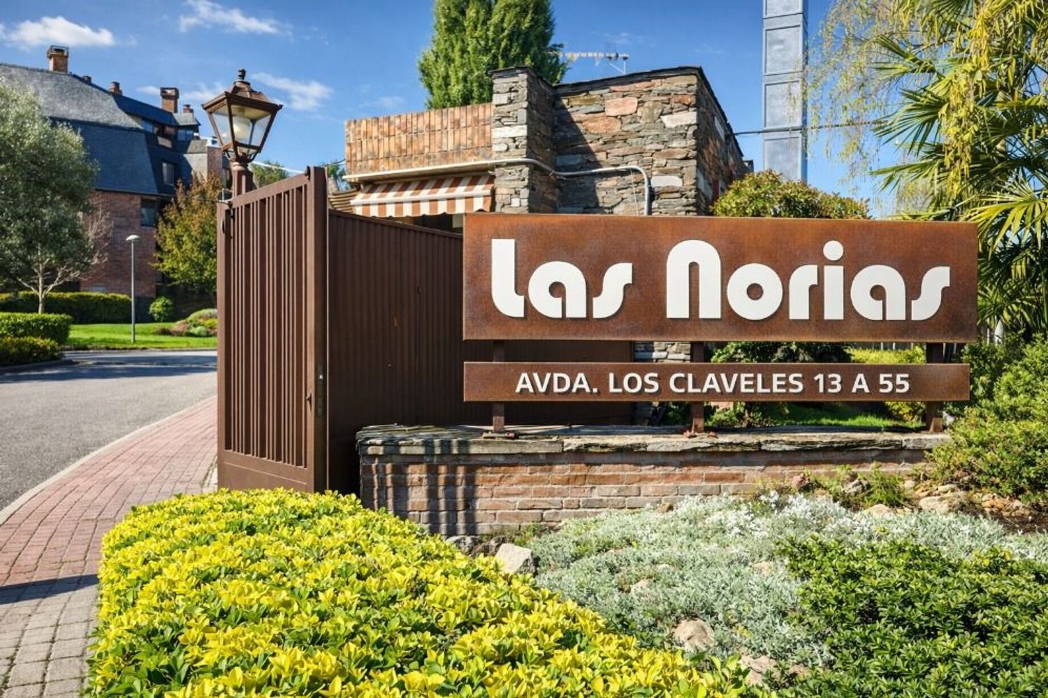 Dúplex en venta en Avenida Claveles, 21 - Foto 1