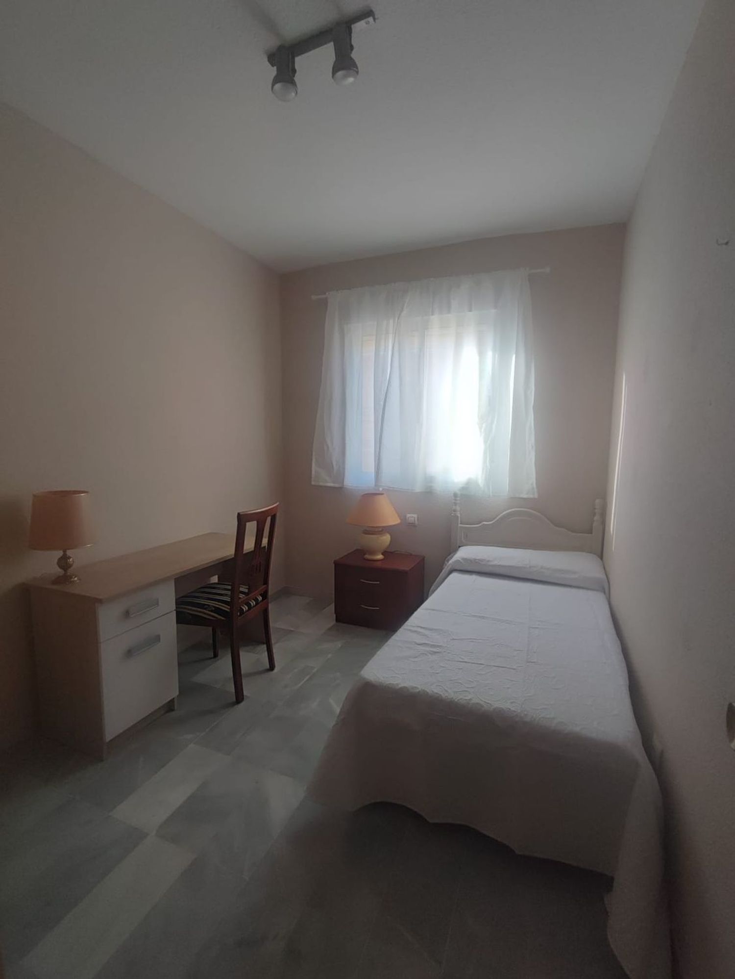 Piso en Calle Castillo de Alcala de Guadaira, 27, Bami - Pineda - Foto 4