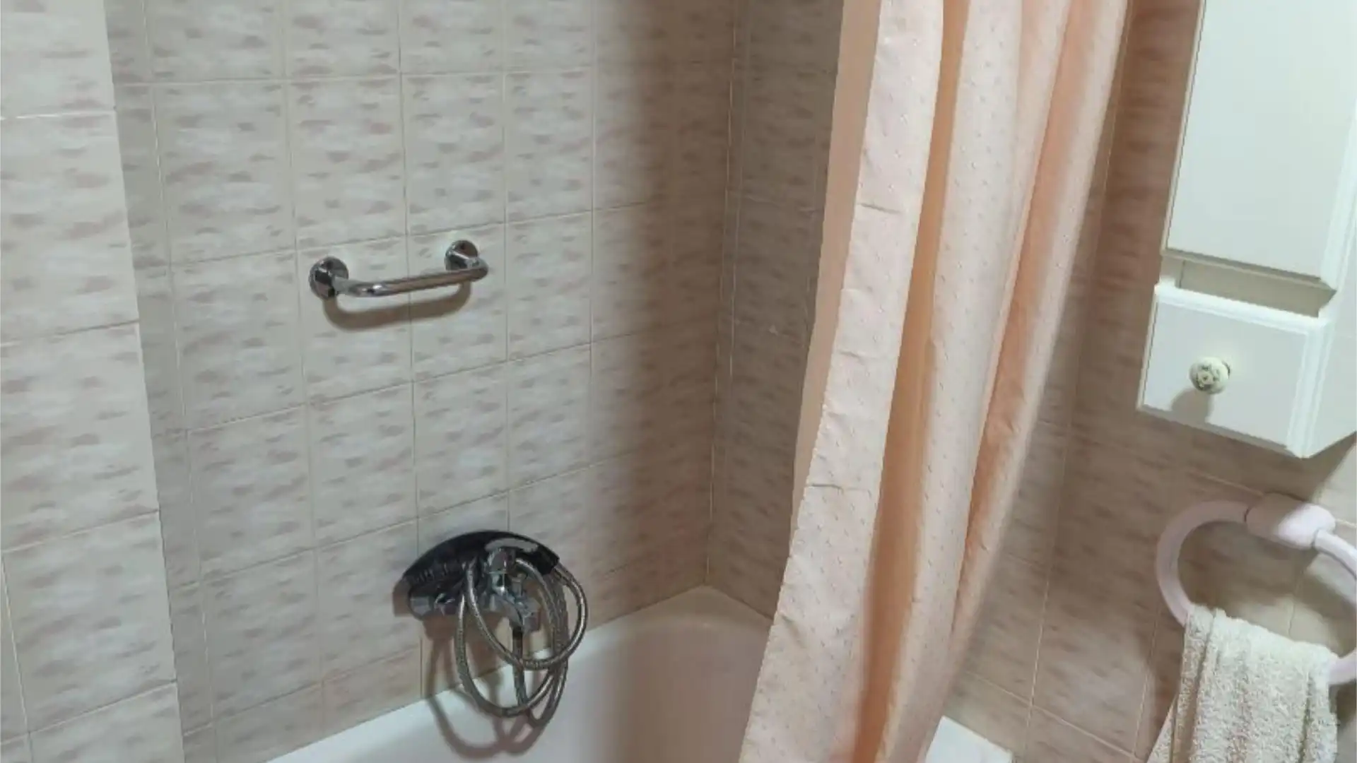 Piso en  Carrer de Roger de Lluria 5 - Foto 8