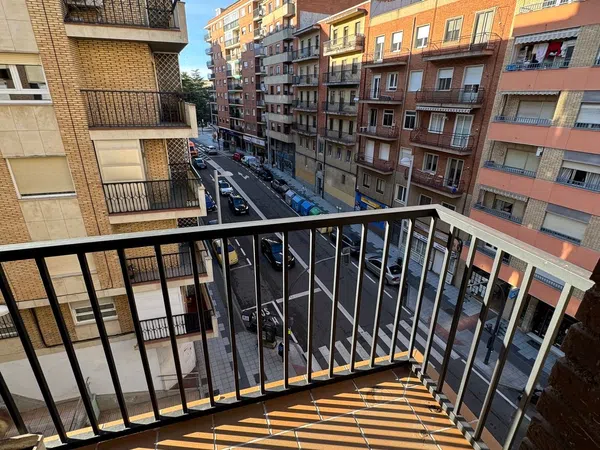 Piso en avenida de Portugal, 140 - Foto 1