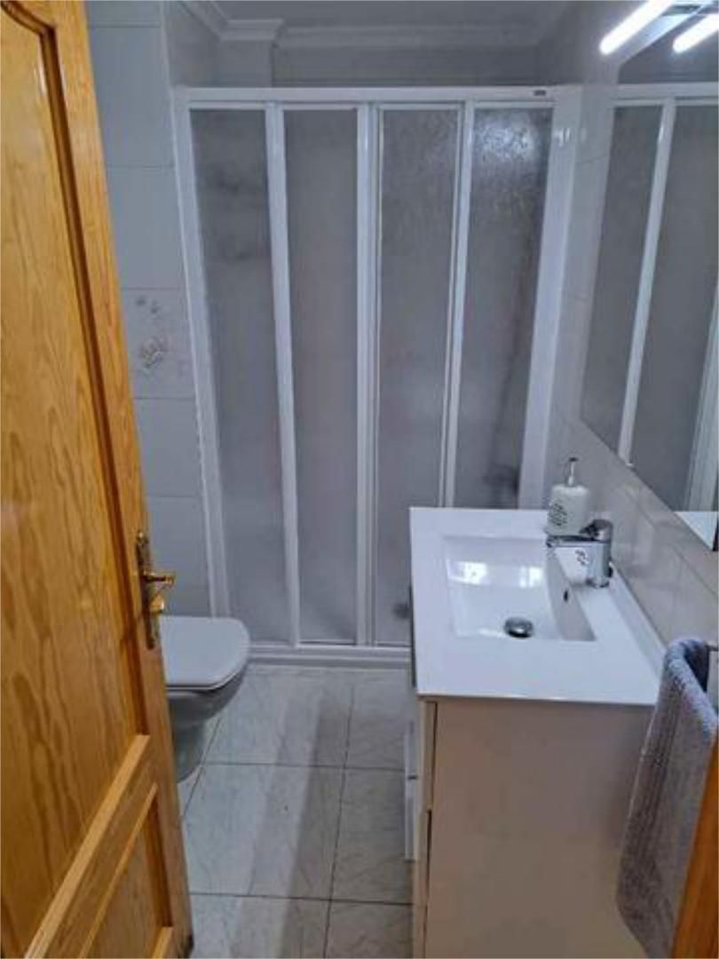 Piso en Ciudad Jardín - Foto 8