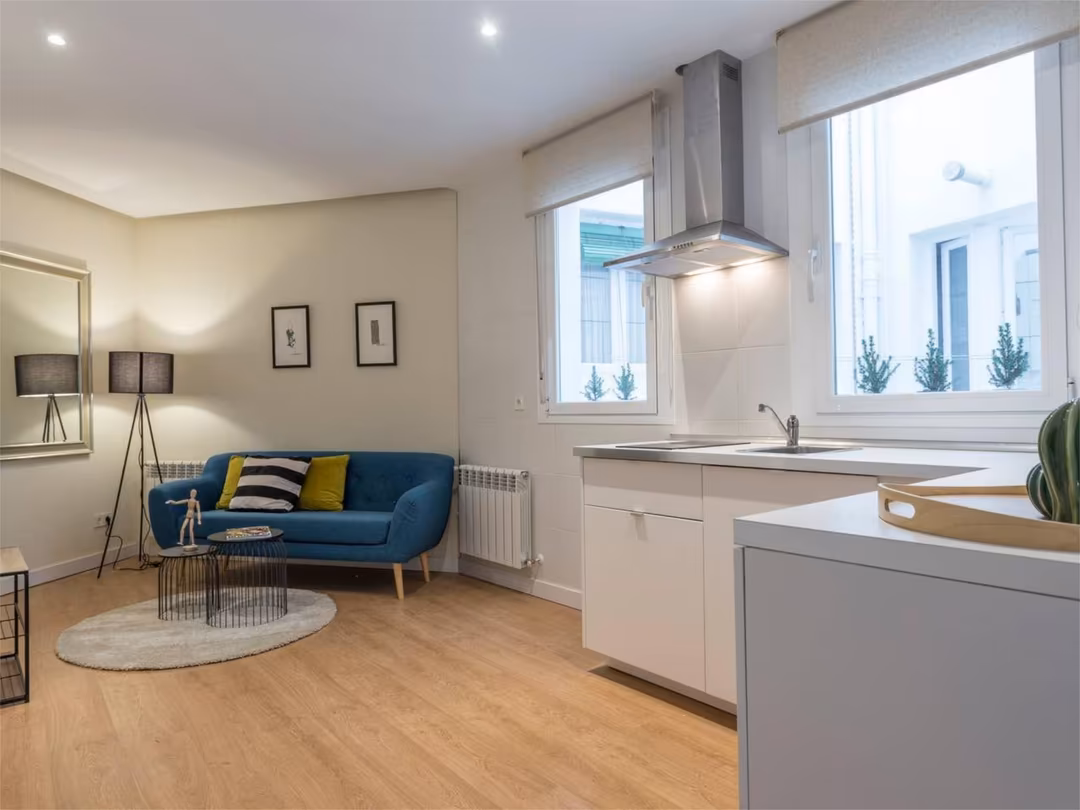 Piso en  Calle de Sebastián Elcano 36 - Foto 2