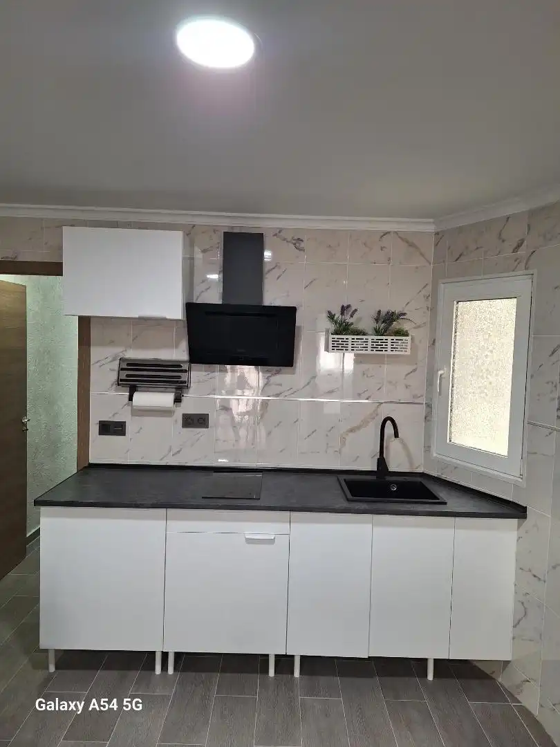 Piso en  Calle Milagros Maestre Esteve 122 - Foto 9