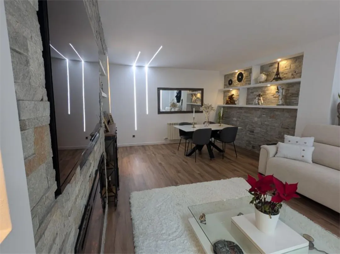 Piso en  Carrer de Miquel Martí i Pol 4 - Foto 12