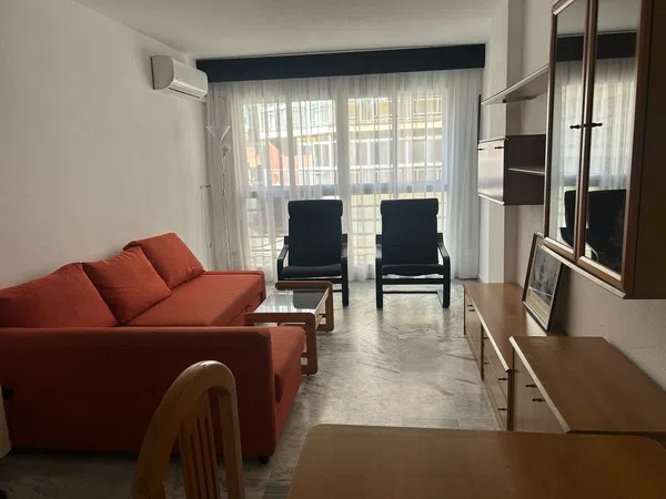 Piso en calle Reding, 11