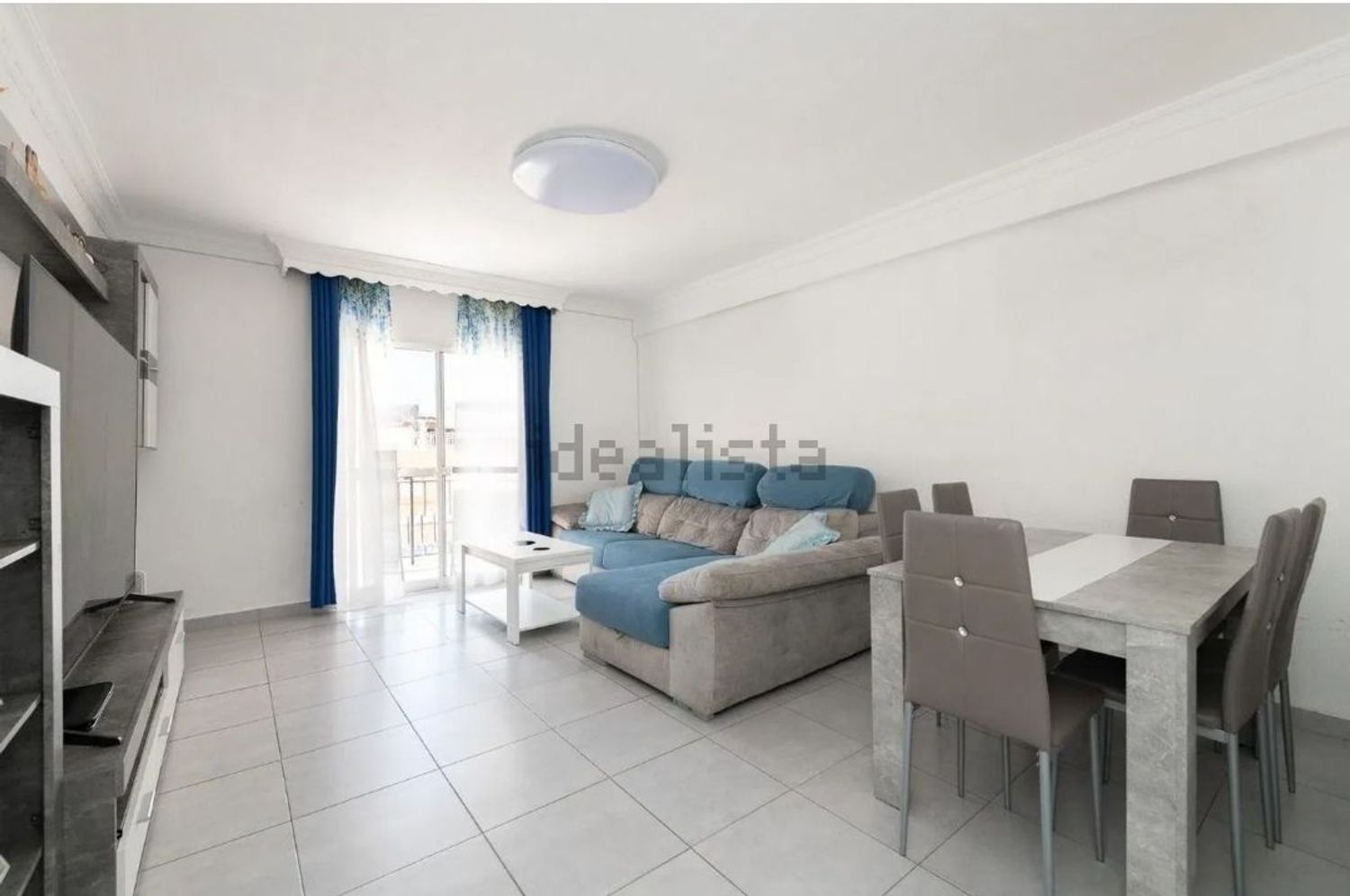 Piso en Calle Emilio Thuillier, 68 - Foto 2