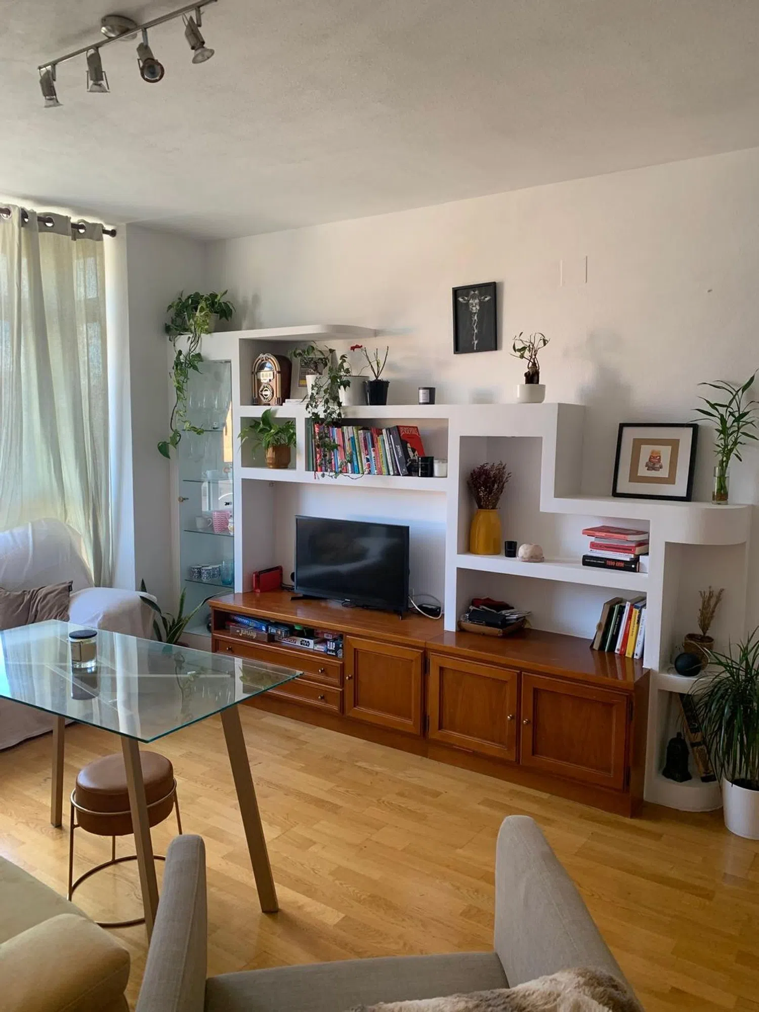 Piso en calle de Isabel Clara Eugenia, 49