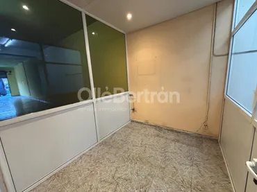 Local comercial en  de Barcelona - Foto 6