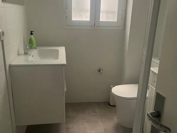 Piso en Calle Luis Montoto, 71, Luis Montoto - Santa Justa - Foto 1
