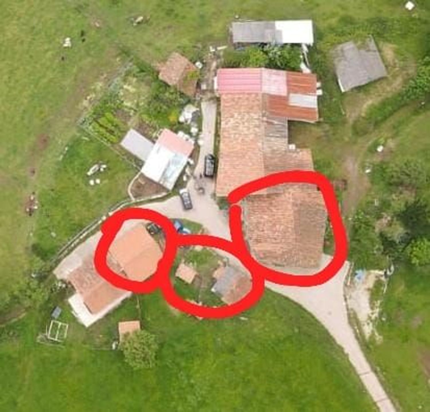 Chalet adosado en Cabranes - Foto 22