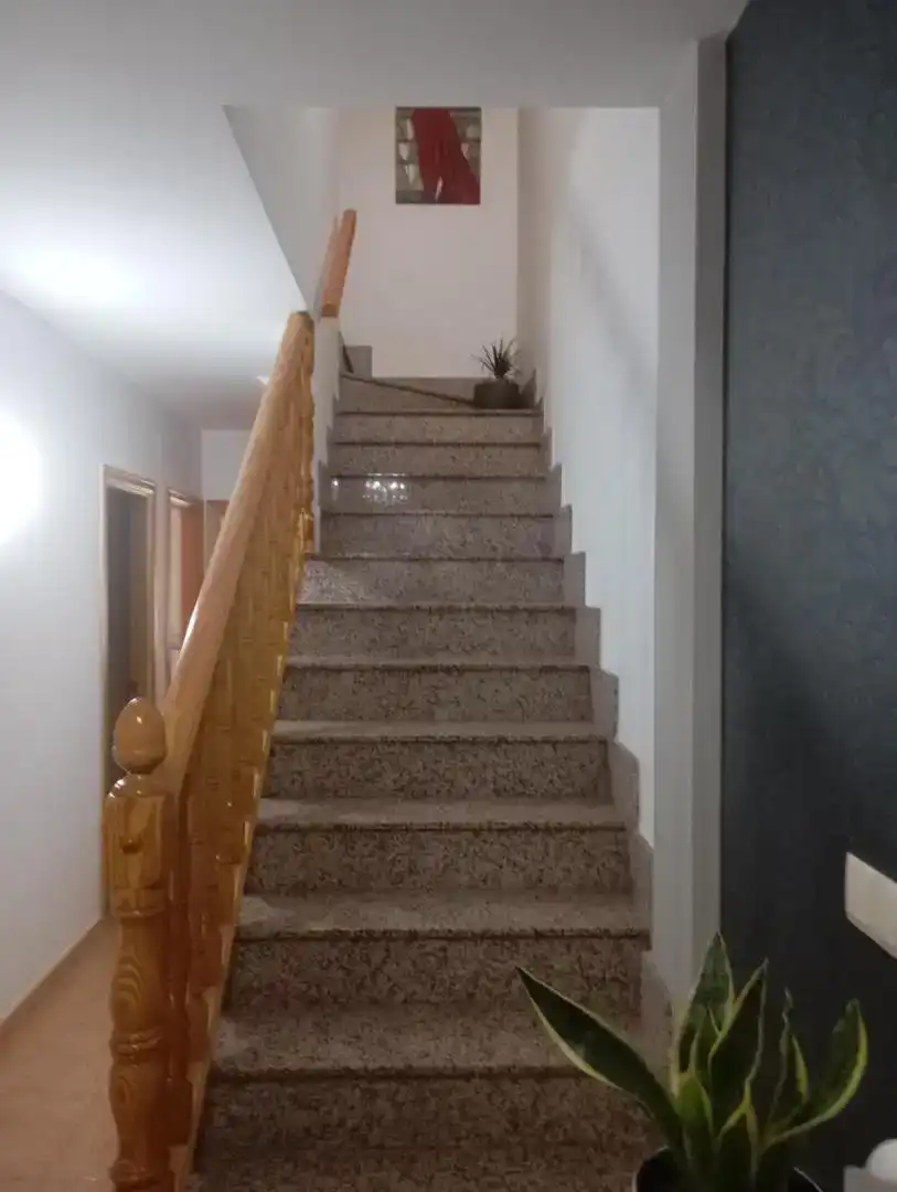 Casa adosada en  Calle la Luz 66 - Foto 5