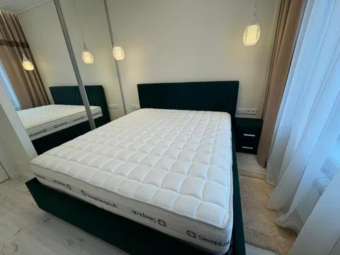 Piso en calle del Médico Pascual Pérez, 5