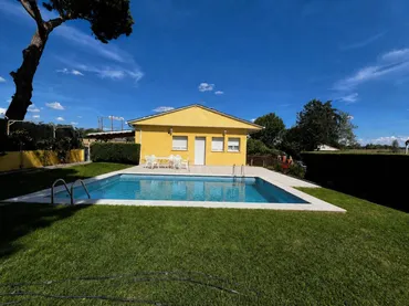 Chalet en Móstoles - Foto 1