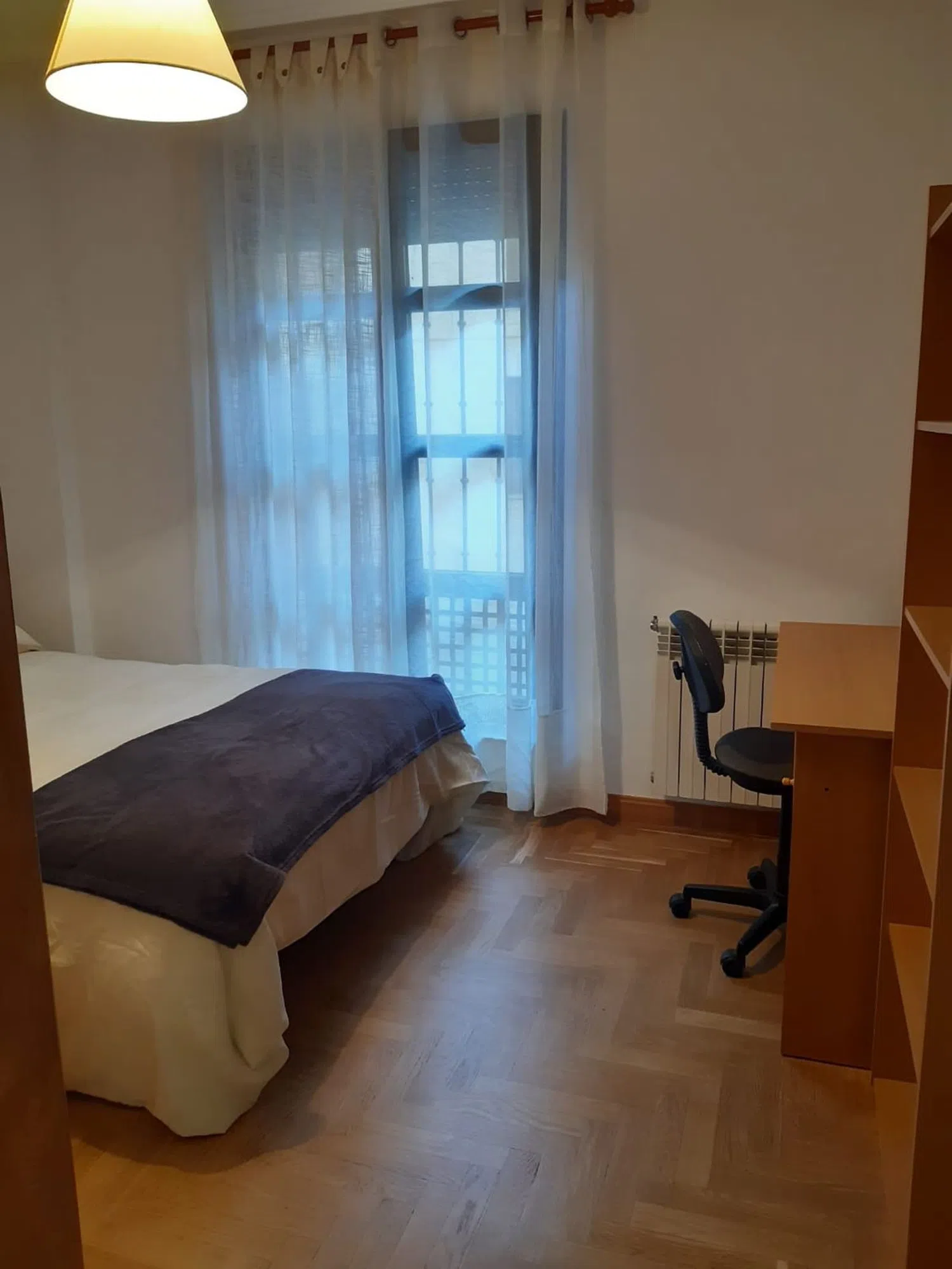 Piso en calle Cervantes, 33 - Foto 1