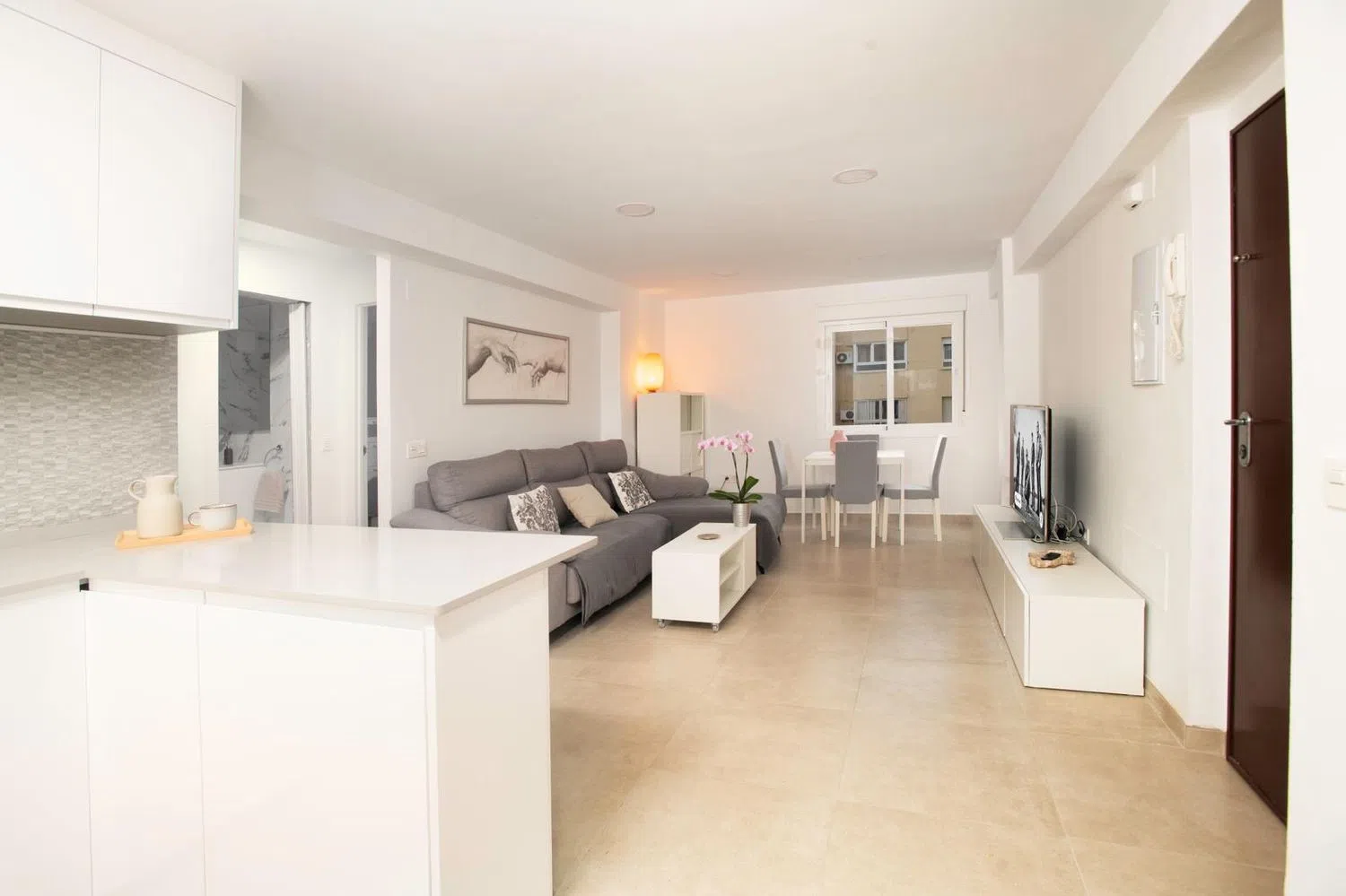 Piso en calle Héroe de Sostoa, 93 - Foto 1