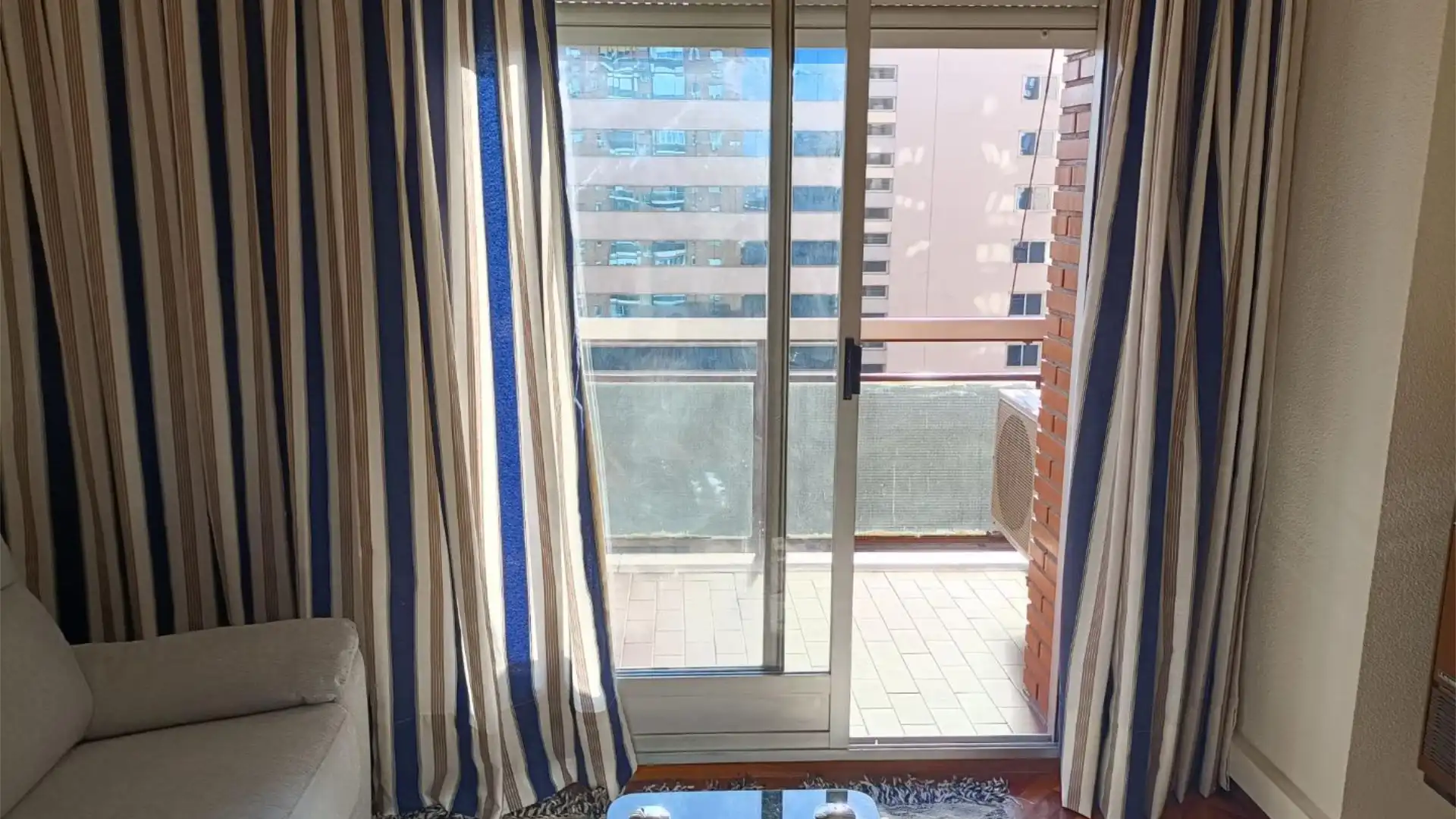 Piso en  Calle de la Infanta Mercedes 1 - Foto 16