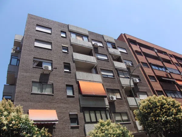 Estudio en calle Nieremberg, 6
