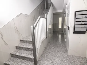 Piso en  Calle de la Colmena del Cura 7 - Foto 3