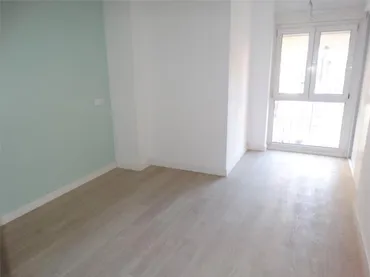 Piso en  Plaza Moreno 9 - Foto 4