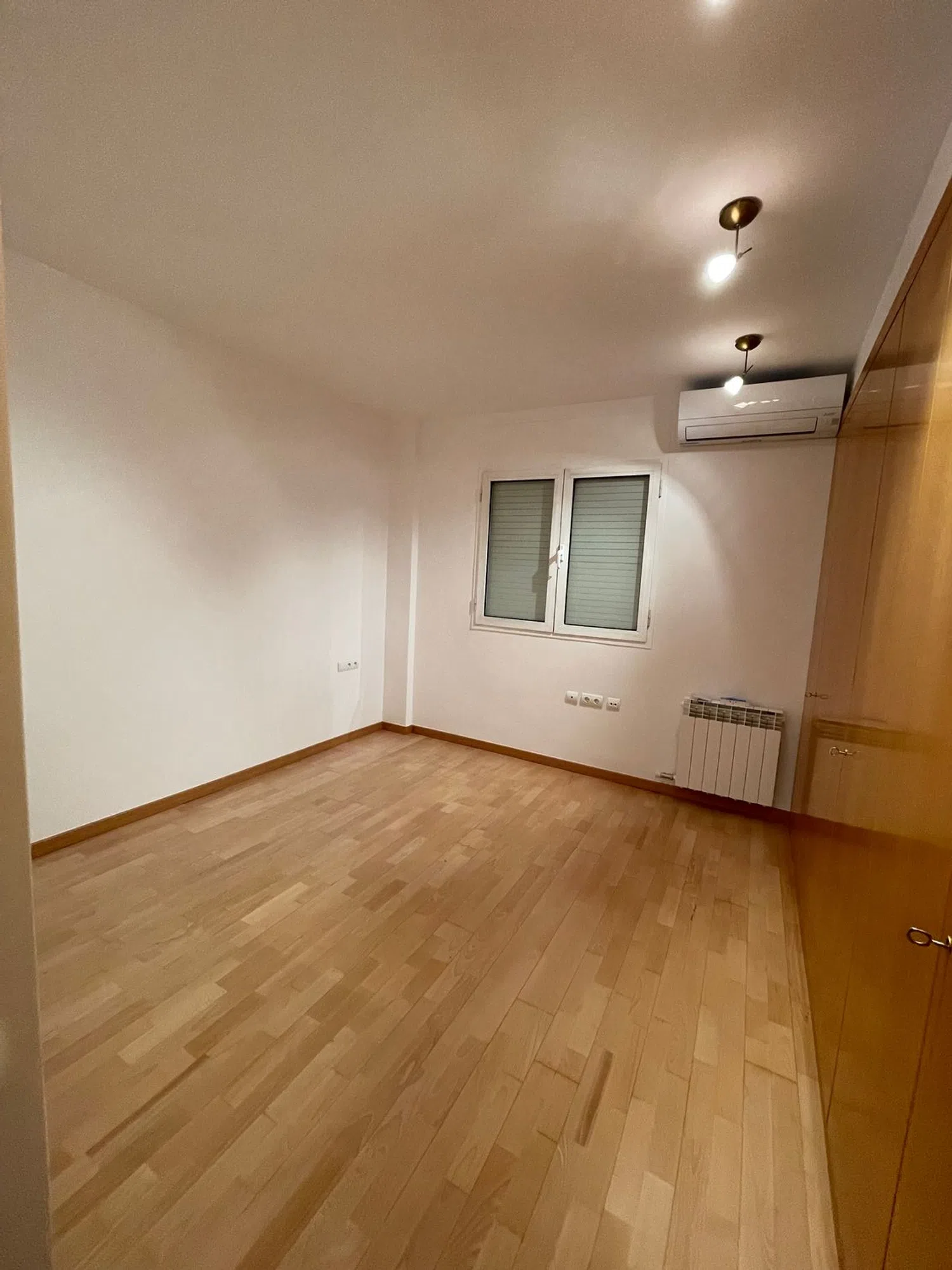 Piso en calle de Borrell, 7 - Foto 3