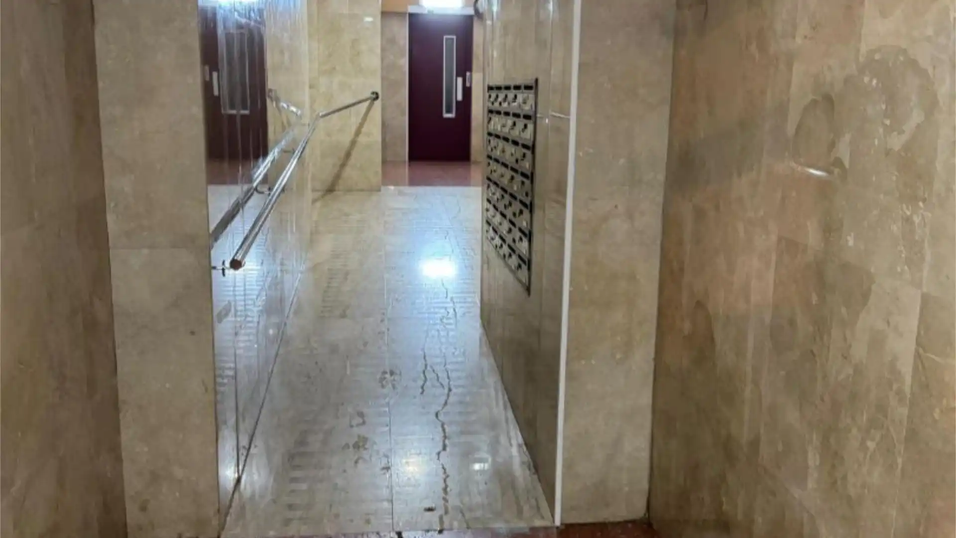 Piso en  Carrer Holanda 15 - Foto 13