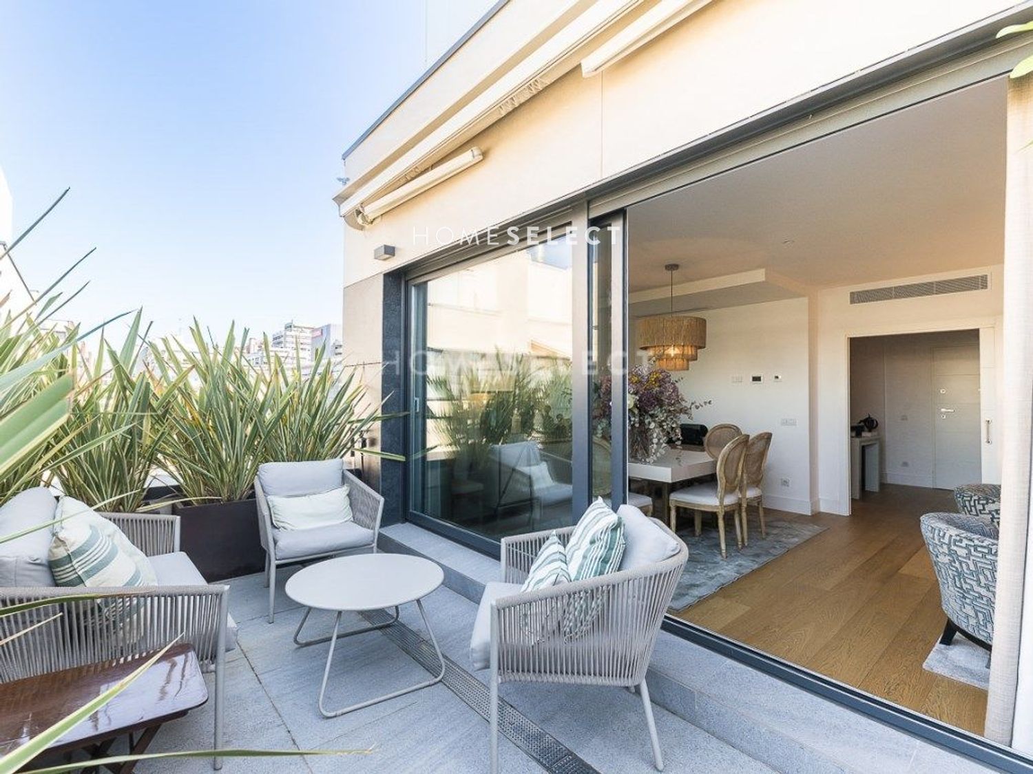 Ático en calle de Modesto Lafuente - Foto 3