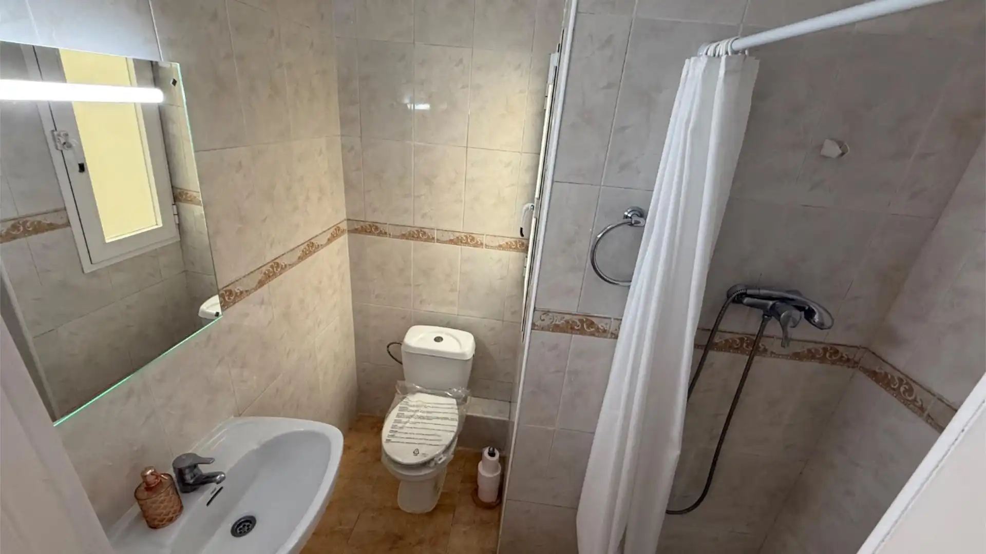 Piso en  Carrer Sant Isidor 13 - Foto 7