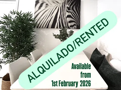 Piso en calle Antonio Gala, 10