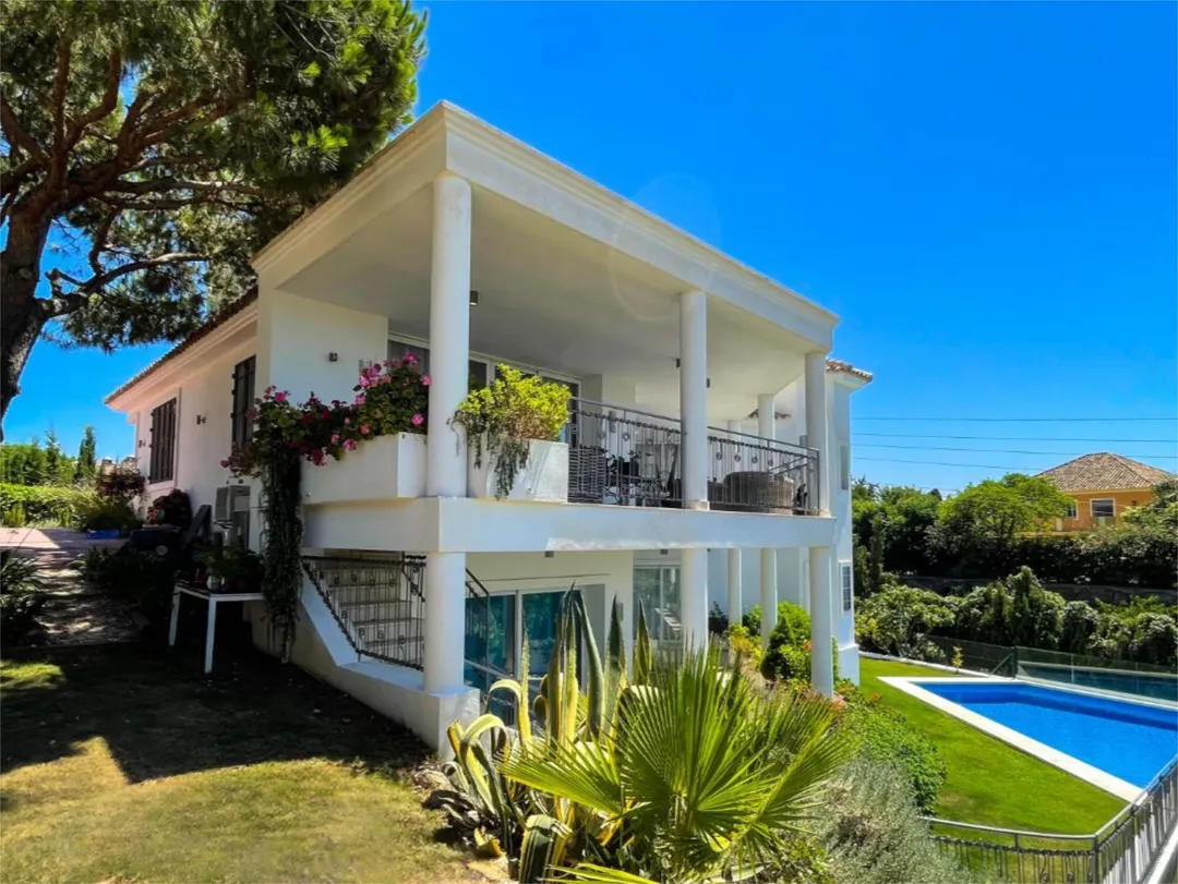 Chalet en  Calle los Geranios 67 - Foto 2