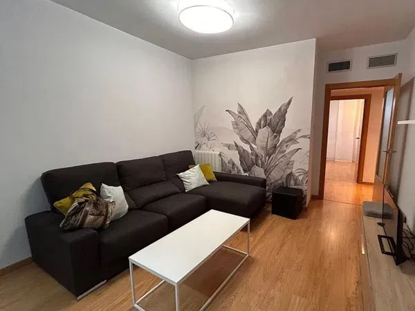 Piso en calle de Granados, 16