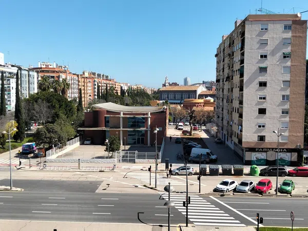 Piso en avenida d'Ausiàs March, 46 - Foto 2