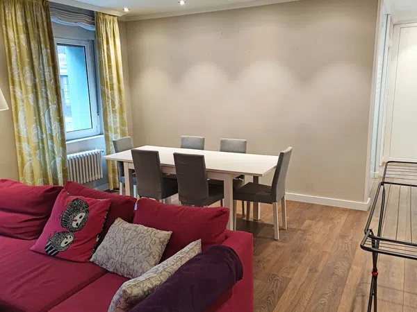 Piso en calle de Campomanes, 20 - Foto 2