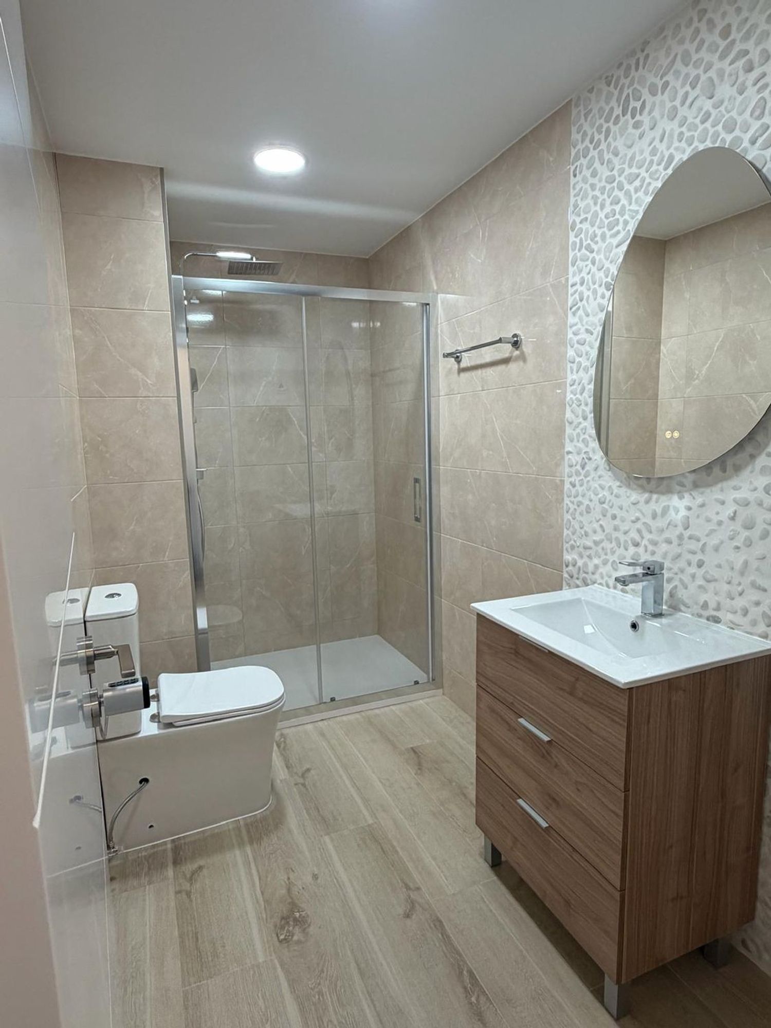 Estudio en calle de Ramón y Cajal, 61 - Foto 4