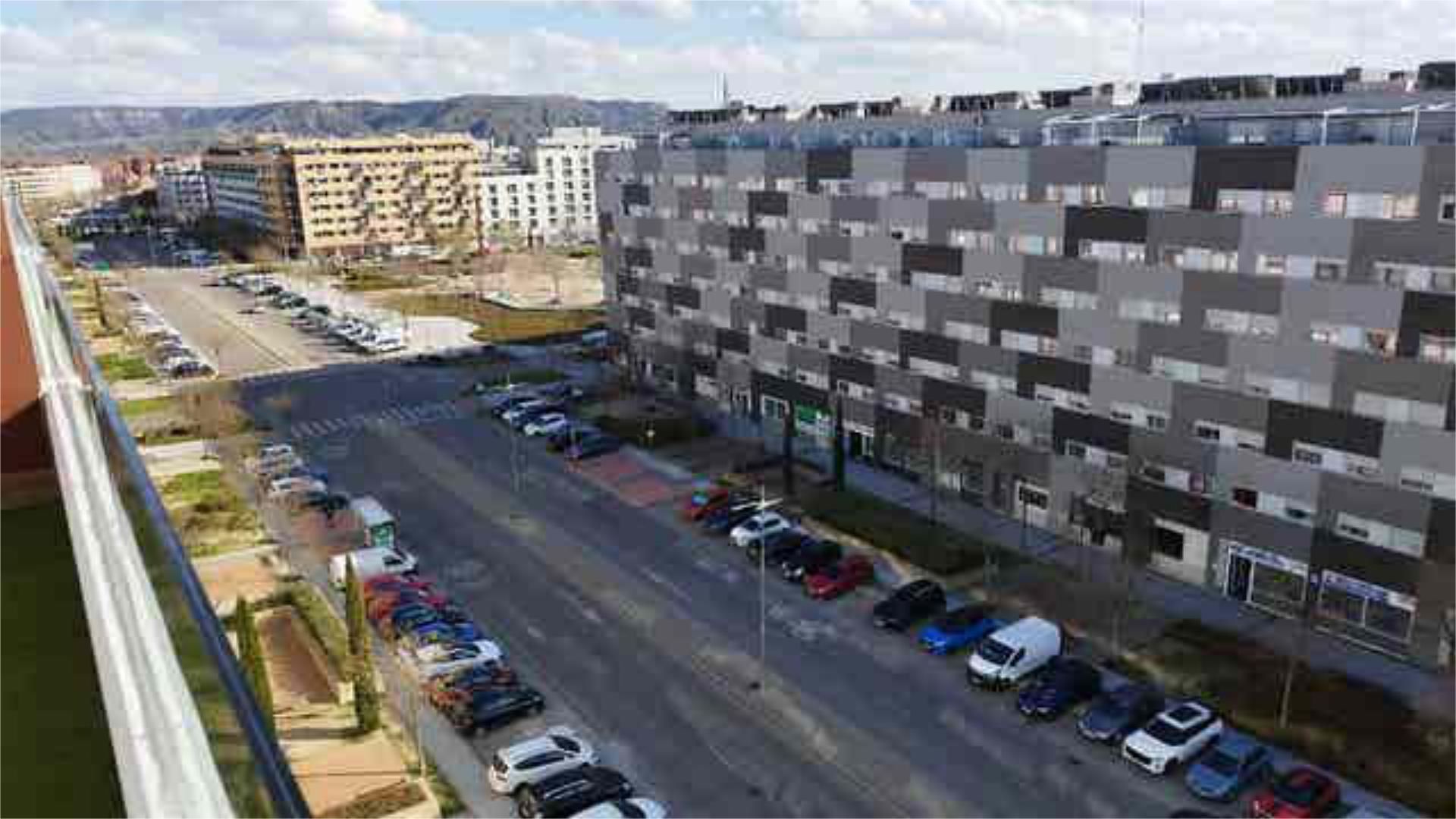 Ático en Ensanche - Foto 2