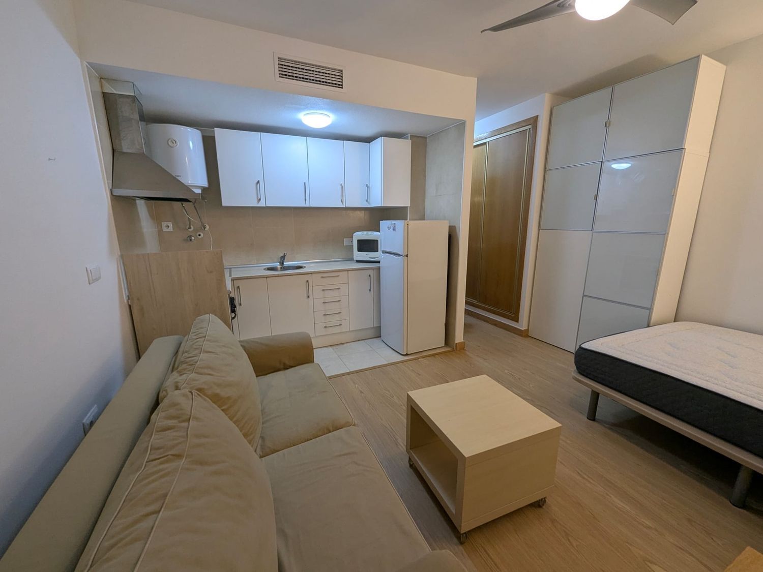 Estudio en avenida Juan Carlos I, 50 - Foto 8