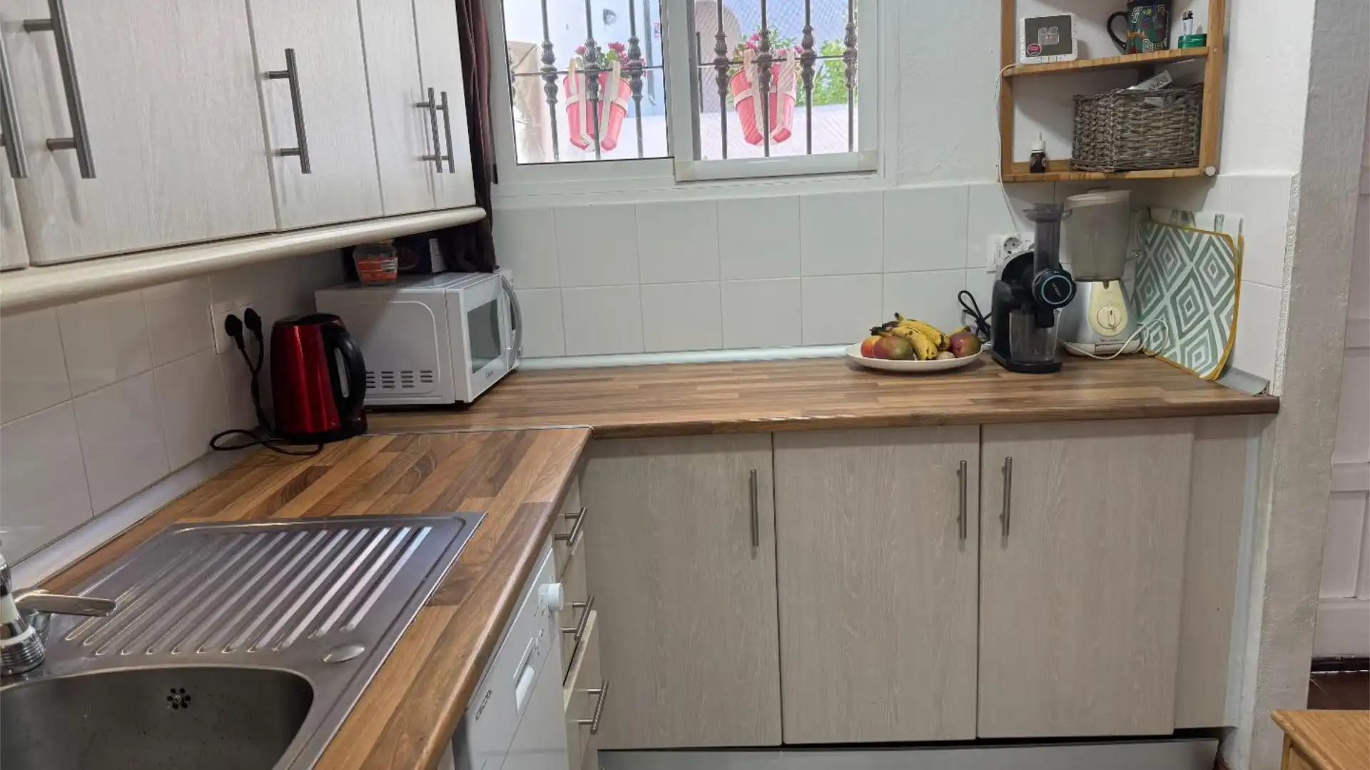 Casa adosada en  Avenida de Gran Bretaña 26 - Foto 7