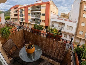 Piso en  Carrer la Safor 8 - Foto 4