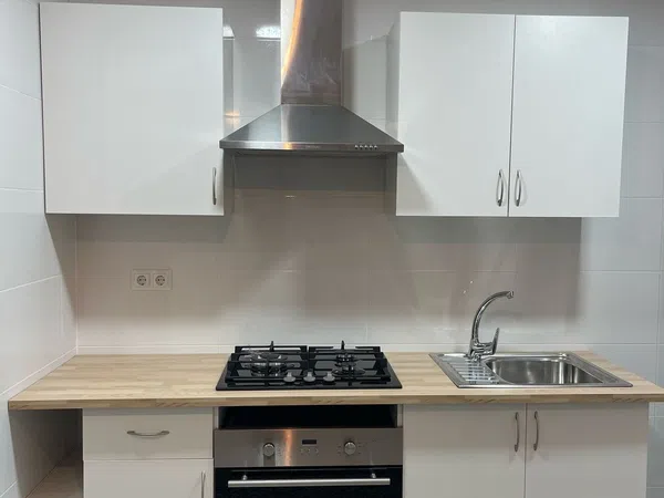 Piso en calle Mariano Benlliure, 26