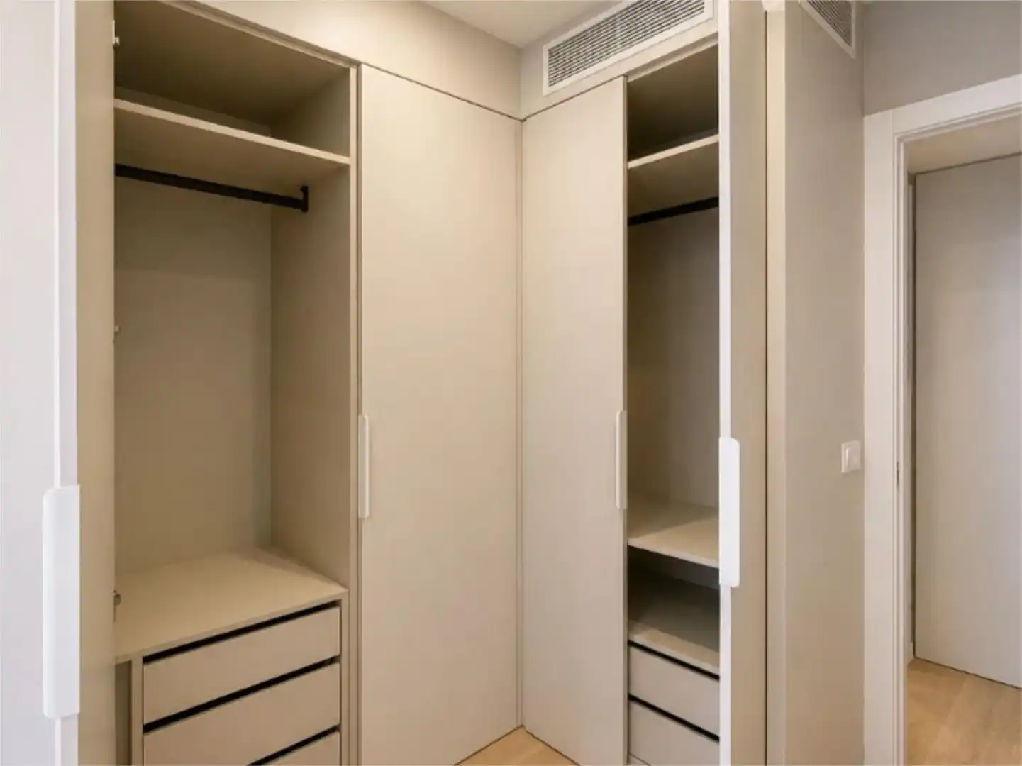 Apartamento en  Carrer de Jordi Villalonga i Velasco 2 - Foto 8