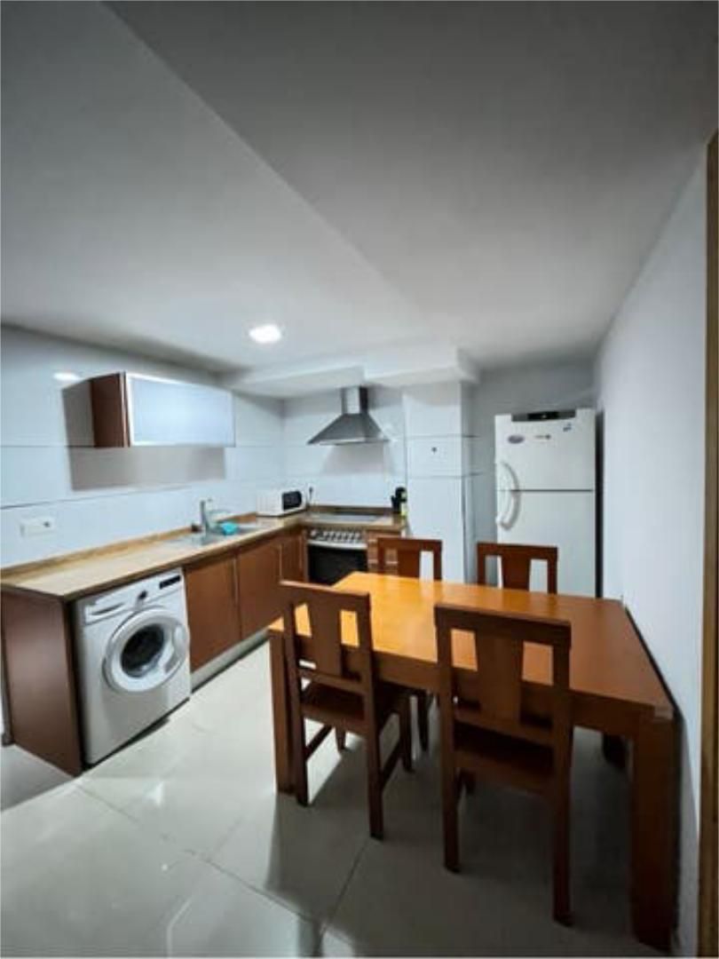 Piso en Alfonso el Sabio - Foto 6