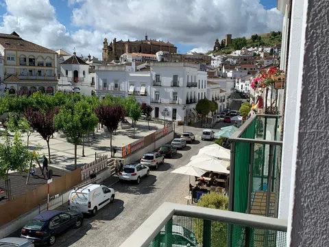 Piso en plaza Marqués de Aracena, 15