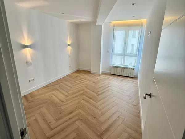 Piso en Calle Victor Chavarri, 19, Salesas-Foncalada-Campoamor - Foto 21