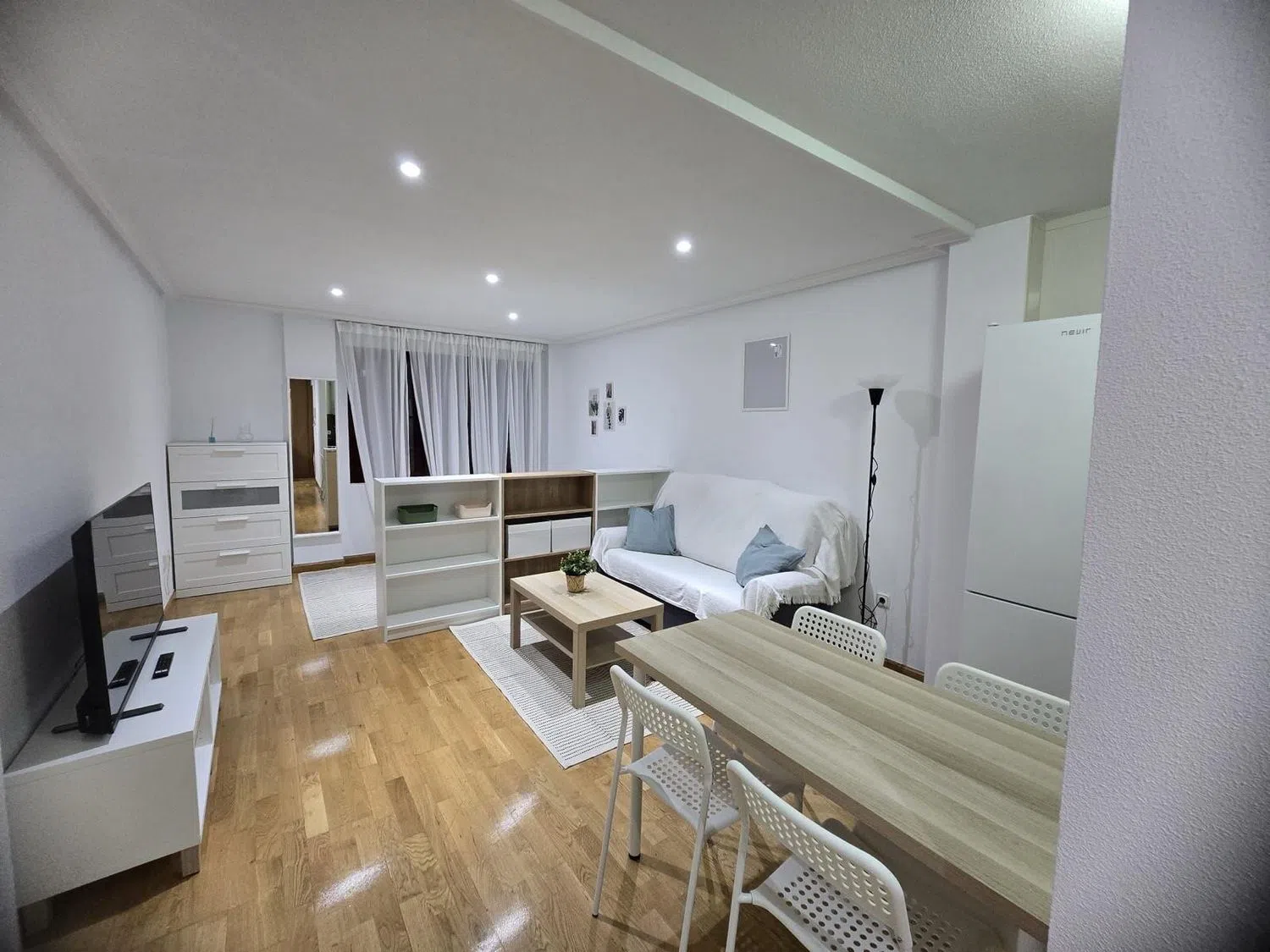 Estudio en calle Luis Sala Balust, 39 - Foto 10