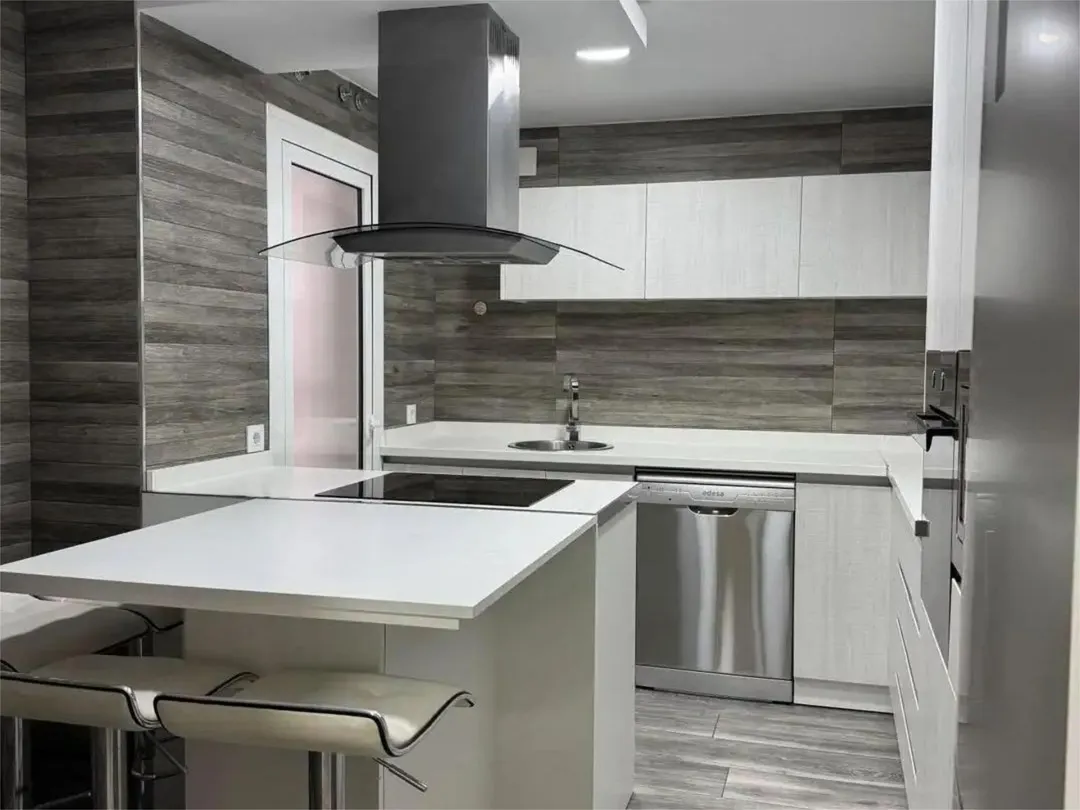 Piso en  Calle Huaina Capac 3