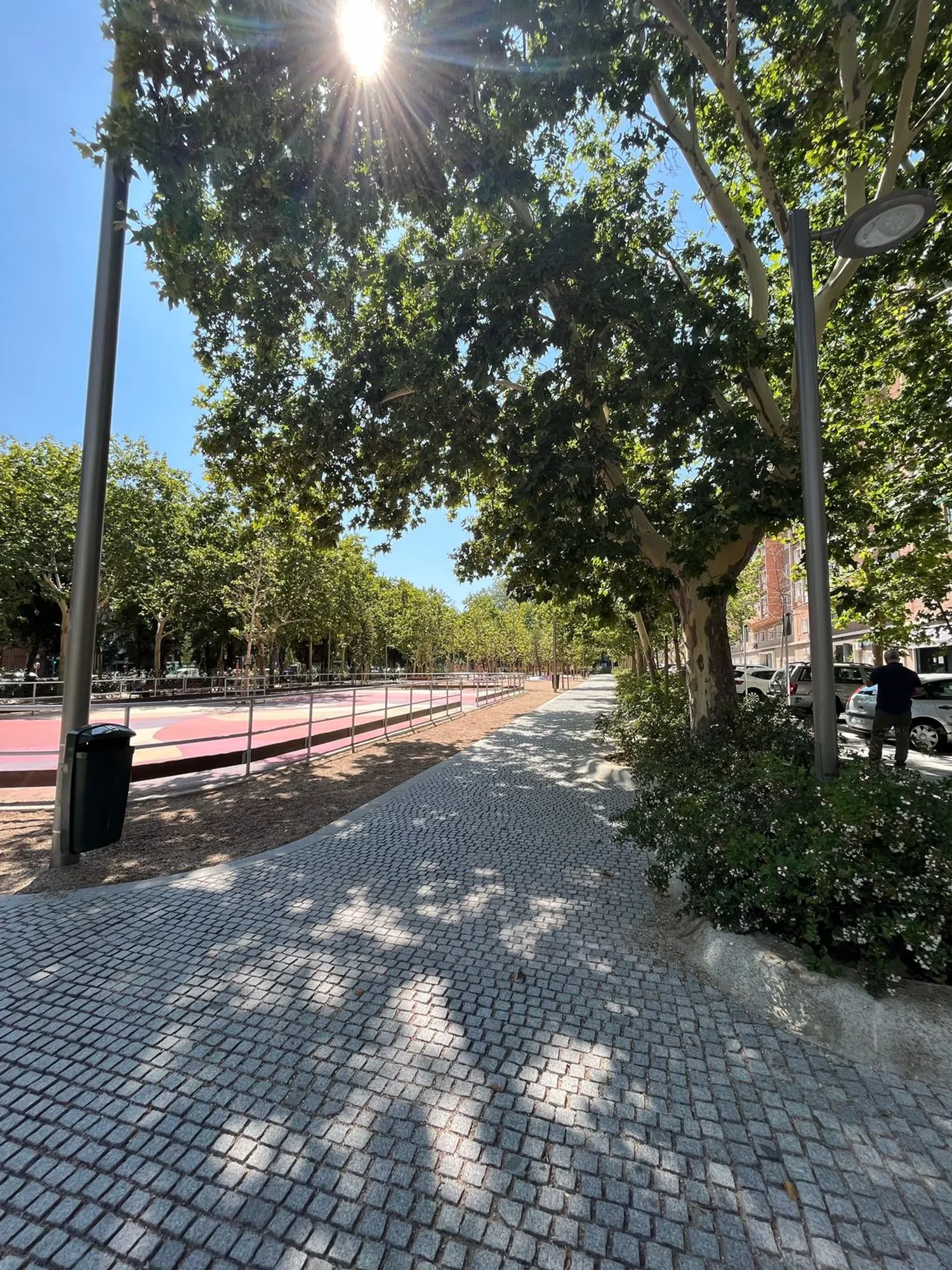 Estudio en avenida del General Perón, 7 - Foto 14