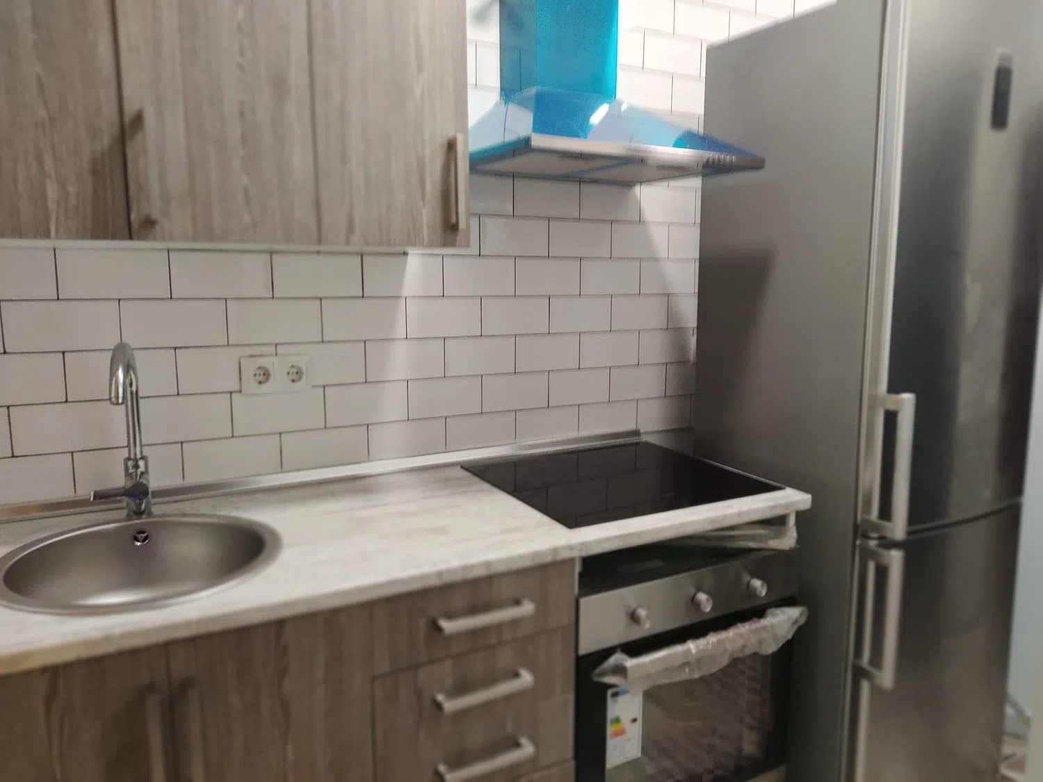 Estudio en avenida de Can Baró, 2 - Foto 1