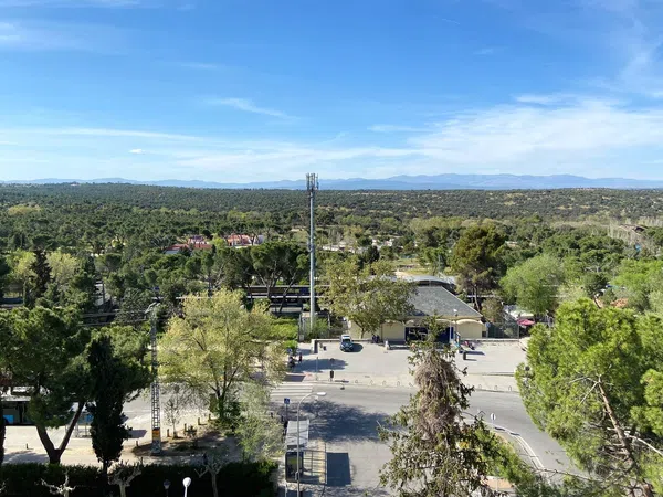 Piso en calle de Villamanín, 33